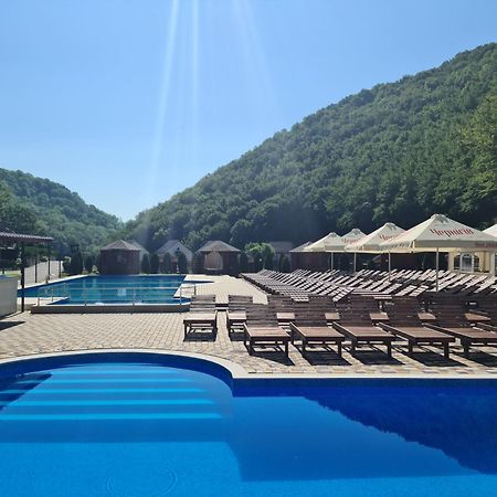 Mishyn-City Hotel Dobrovlyany Bagian luar foto