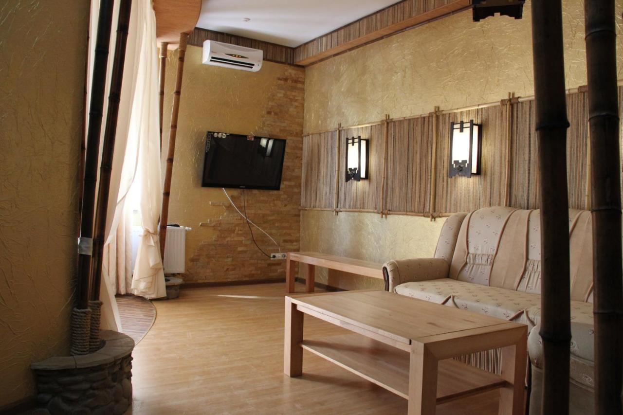 Mishyn-City Hotel Dobrovlyany Bagian luar foto