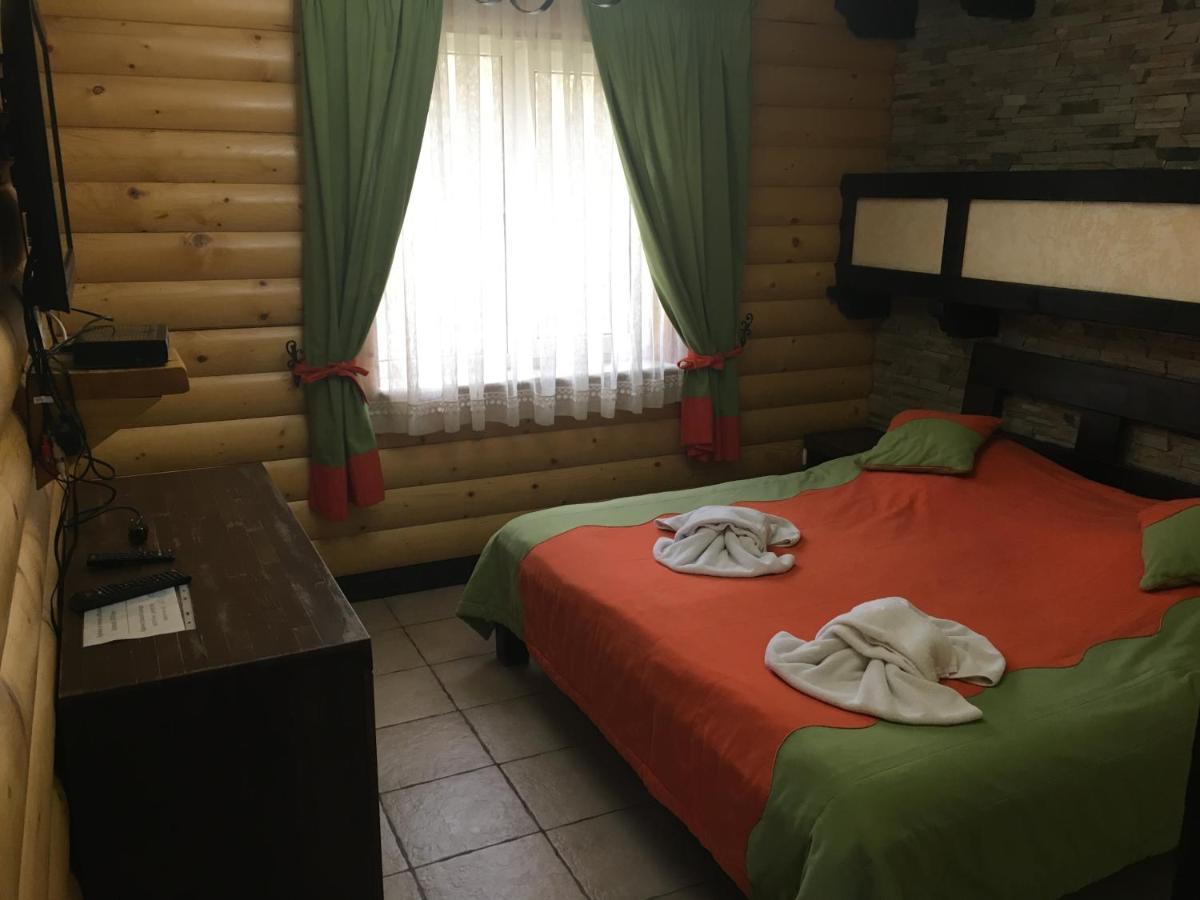 Mishyn-City Hotel Dobrovlyany Bagian luar foto