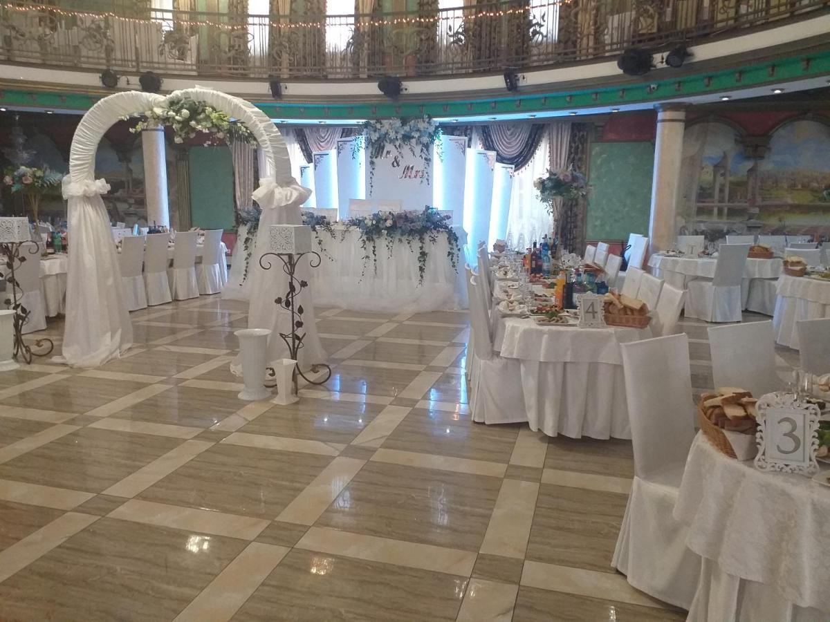 Mishyn-City Hotel Dobrovlyany Bagian luar foto