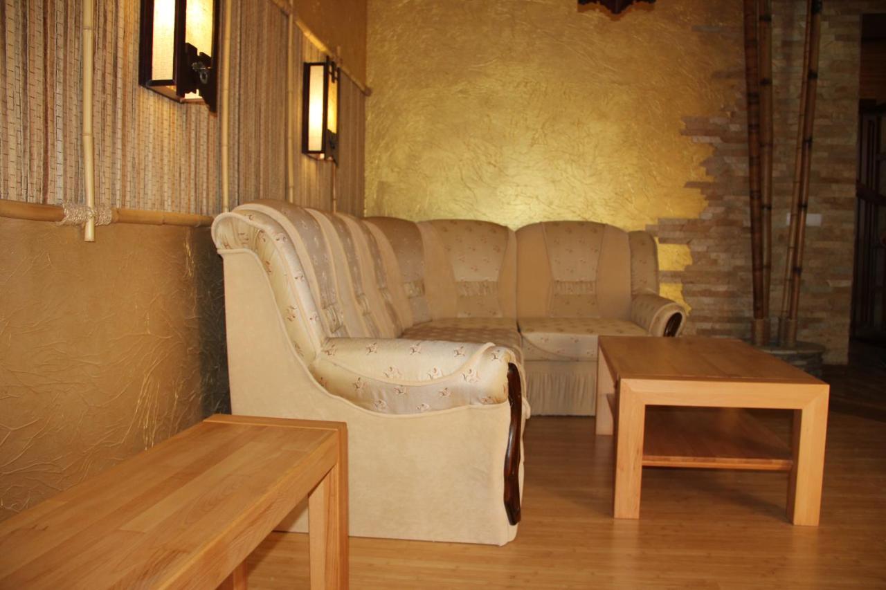 Mishyn-City Hotel Dobrovlyany Bagian luar foto