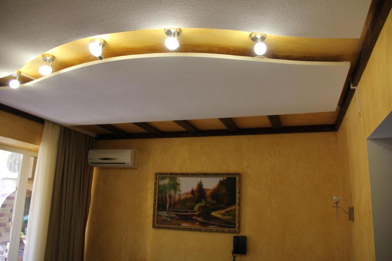 Mishyn-City Hotel Dobrovlyany Bagian luar foto