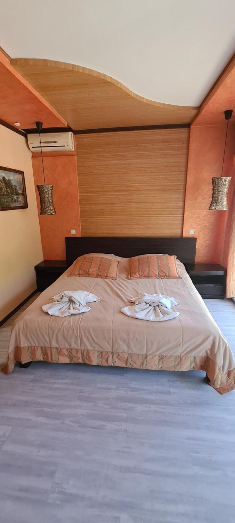 Mishyn-City Hotel Dobrovlyany Bagian luar foto