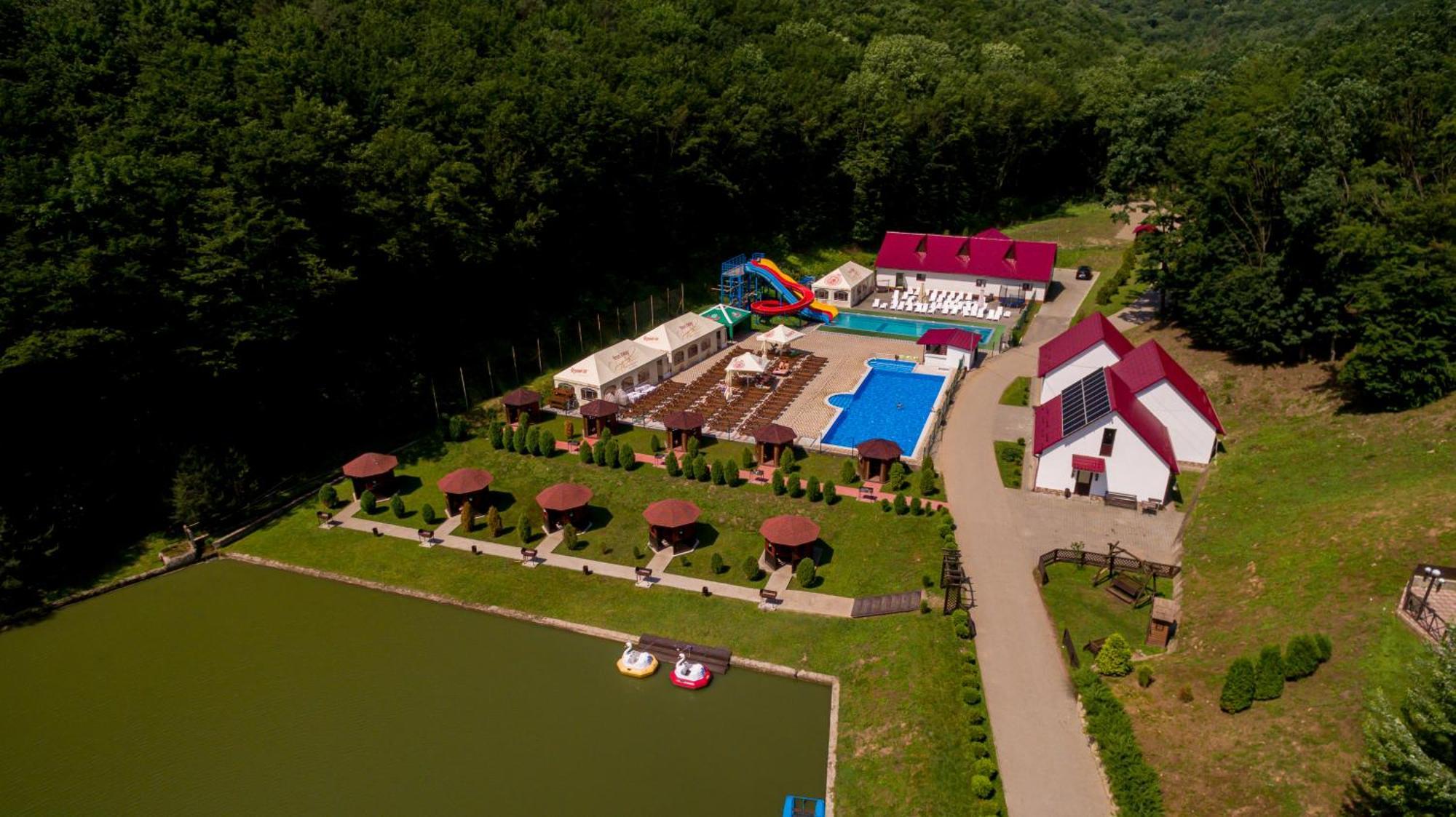 Mishyn-City Hotel Dobrovlyany Bagian luar foto